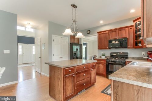 473 Adam Ln, Navy Sup Dpt PA  17050-2477 exterior