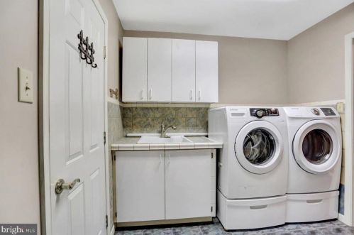 75 Diller Dr, Lees Cross Roads PA  17257-9709 exterior