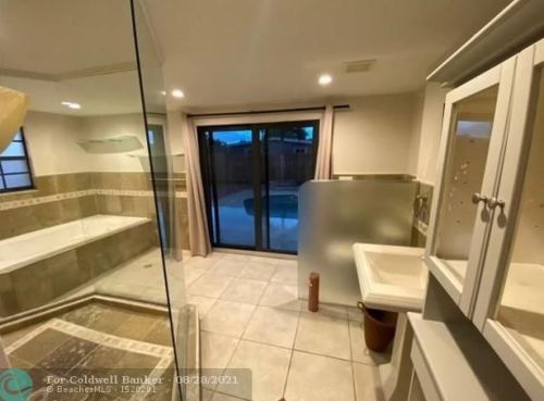 6451 3 St, Hollywood FL  33023-1217 exterior
