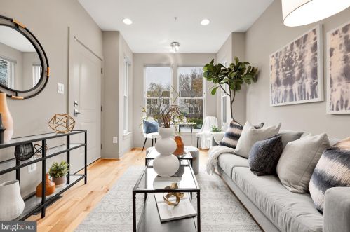 2625 Sherman Ave, Washington, DC 20001-3933
