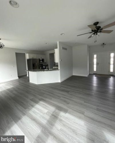 7471 Broad Creek Cir, Seaford DE  19973-4215 exterior