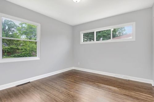 921 56 Ave, Gary IN 46410-1908 exterior