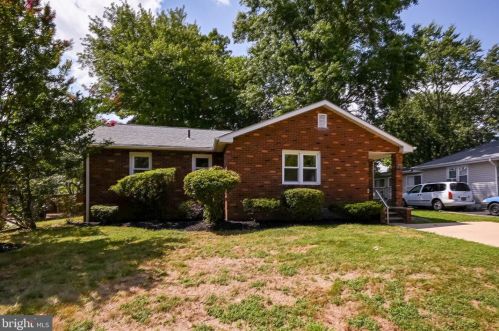 3873 Evelyn Dr, Wilmington DE  19808-4644 exterior
