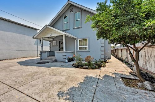 1118 73rd Ave, Oakland, CA 94621-2902