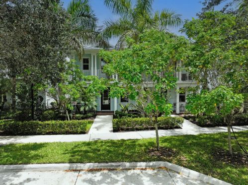 1161 Dakota Dr, Jupiter, FL 33458-8405