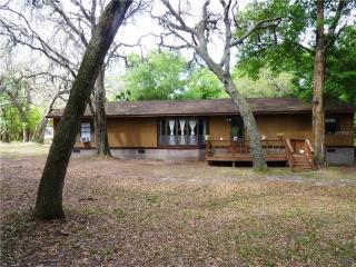 650 Turner Rd, Pierson, FL 32180-2320