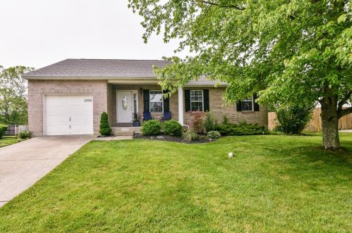 2206 Siesta Dr, Stonelick, OH 45103-3174
