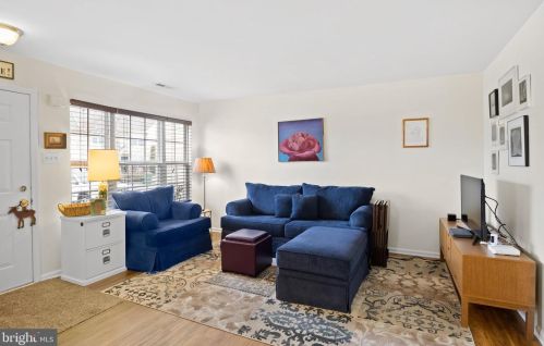 3102 Ebbtide Ln, Palmyra NJ  08065-2132 exterior