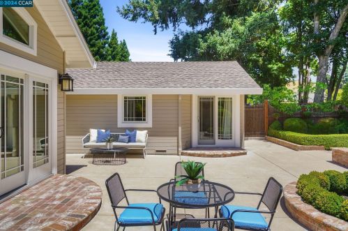 1539 Las Trampas Rd, Alamo CA  94507-1846 exterior