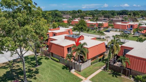 3322 Meridian Way, West Palm Beach, FL 33410-5064