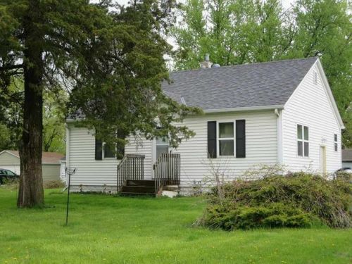 1859 Independence Ave, Waterloo IA  50707-2529 exterior