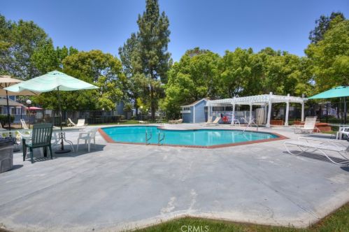 21233 Cottonwood Ln, Walnut CA  91789-3332 exterior
