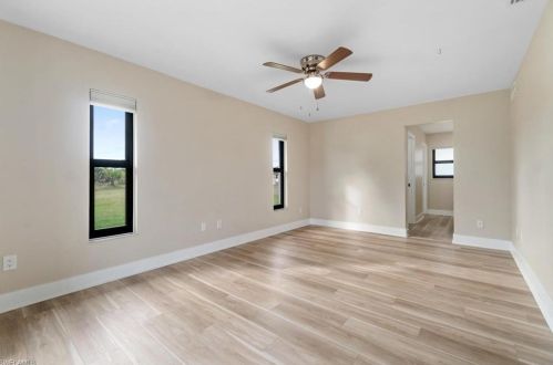 4984 30th Pl, Naples FL  34116-7749 exterior