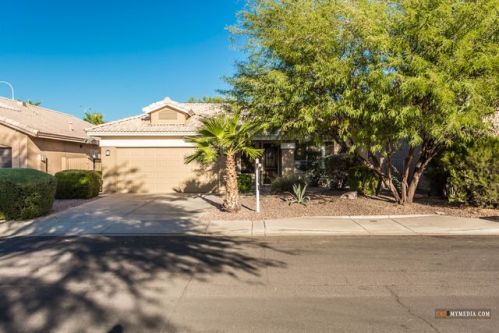 481 Karen Dr, Chandler, AZ 85224-7585