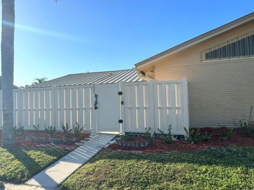 5592 Golden Eagle Cir, West Palm Beach, FL 33418-1524