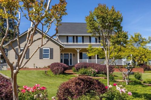 13836 Owl Hill Ct, Grass Valley, CA 95949-7701
