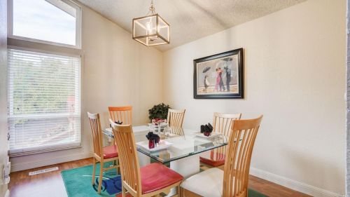 2606 Tamalpais Dr, Pinole, CA 94564-1218
