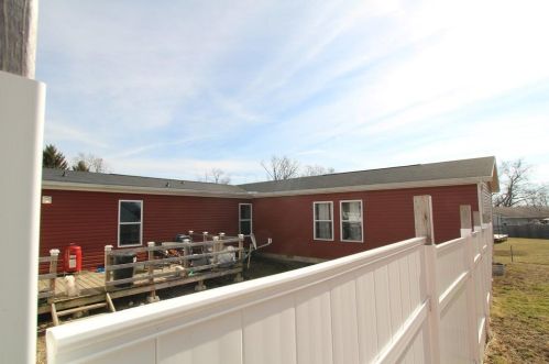 424 Leslie Trce, Washington Court House OH  43160-9422 exterior