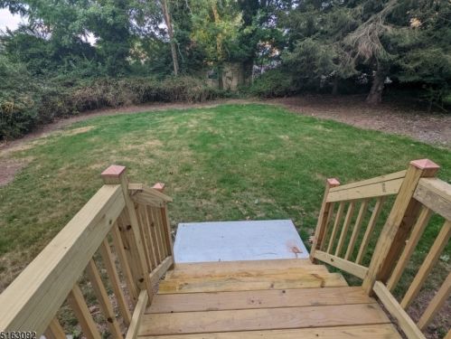 612 Brookside Pl, Cranford NJ  07016-1658 exterior