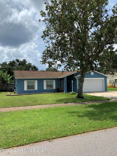 1676 Yorktown Ave, Titusville, FL 32796-4204