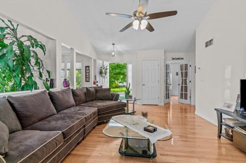 65 Carriage Trl, Middletown RI  02842-7251 exterior