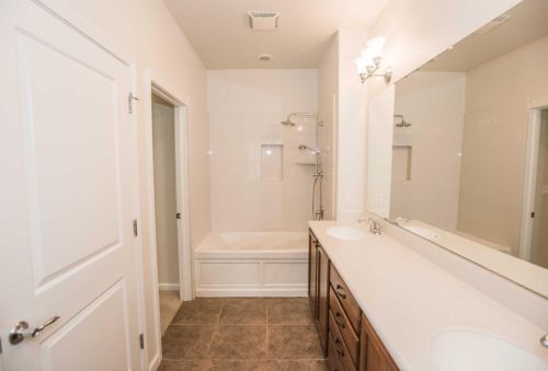 9950 Kennet Way, Elk Grove CA  95757-5118 exterior