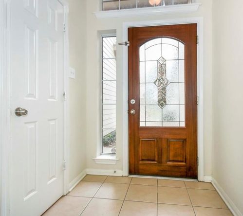 26 Valewood Pl, Conroe TX  77384-5083 exterior