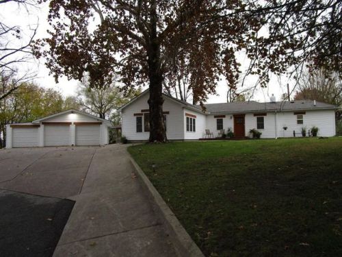 6135 70th Ave, Camp Dodge, IA 50131-1808