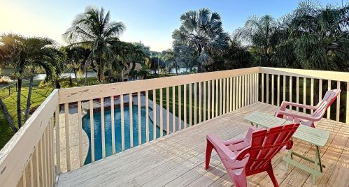 1726 Berkshire Blvd, Fort Pierce FL 34952-7112 exterior