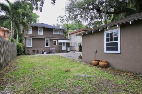 738 Edgewater Dr, Orlando FL 32804-6890 exterior