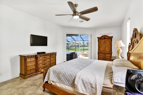 7219 Serrano Ter, Delray Beach FL  33446-2200 exterior