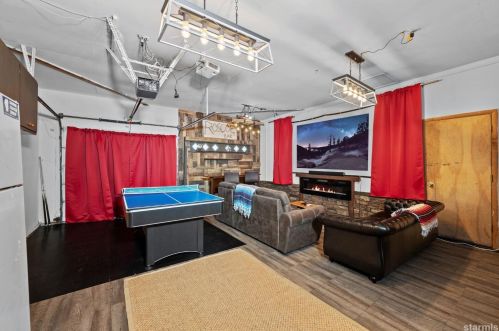 1536 Oglala Ct, South Lake Tahoe CA  96150-4723 exterior