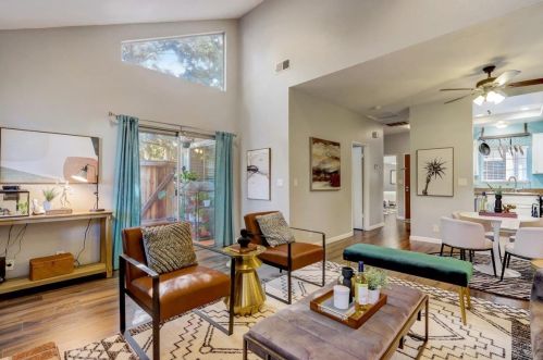 230 Birch Creek Dr, Pleasanton CA  94566-6781 exterior