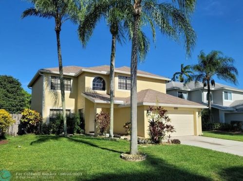 22320 Sands Point Dr, Boca Raton, FL 33433-6266
