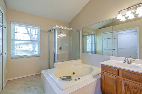 405 Country Wood Cir, Lake Mary FL  32746-4842 exterior
