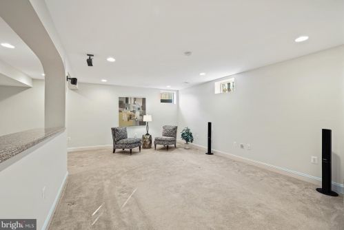 3211 Winter Sun Ter, Herndon VA  20171-1939 exterior