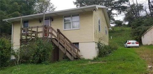 1932 State Route 130, Jeannette, PA 15644-3620