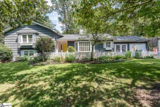 218 Laurel Rd, Greer, SC 29651-1725