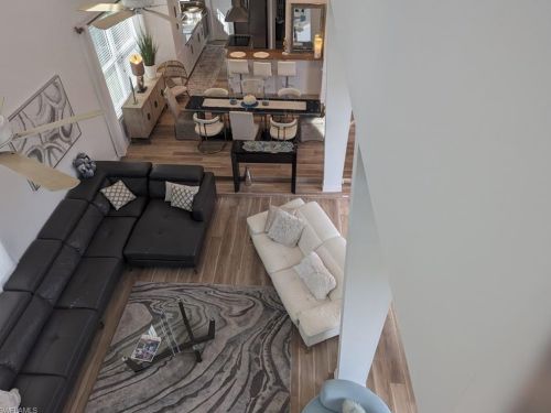 9625 6th St, Naples FL  34108-2204 exterior