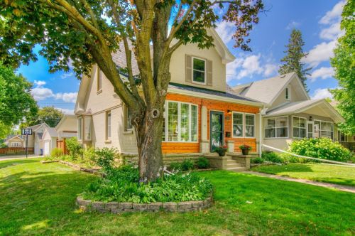 4256 Nokomis Ave, Minneapolis, MN 55406-3148