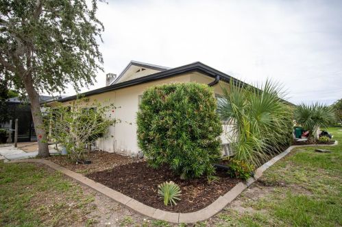 450 Coral Creek Dr, Placida FL  33946-2320 exterior
