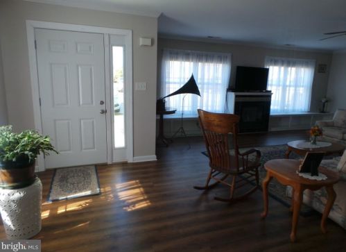 131 Baltusrol Dr, Charles Town WV  25414-4085 exterior