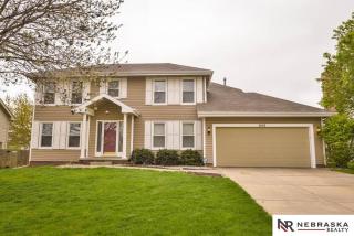 1001 Hogan Dr, Omaha NE  68046-6222 exterior