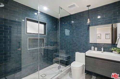 4709 Norwich Ave, Van Nuys CA  91403-2017 exterior