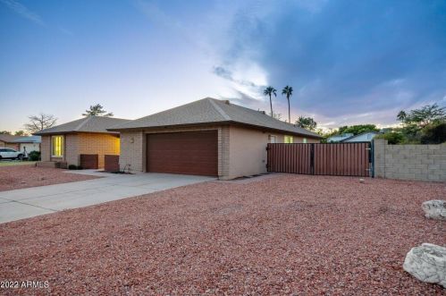 17228 Eagle Ct, Glendale, AZ 85308-3428