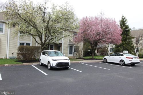 12 Belmont Sta, Southampton PA  18966-3766 exterior