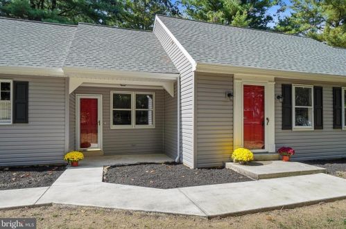 177 Laurel Dr, Swatara, PA 17033-2674