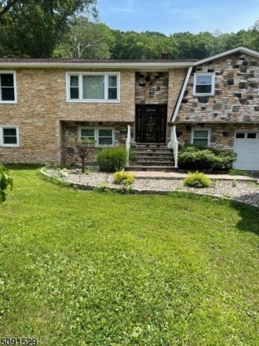 874 Berkshire Valley Rd, Wharton, NJ 07885-1512