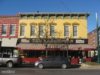 127 College Ave, Blmgtn IN  47404-5166 exterior