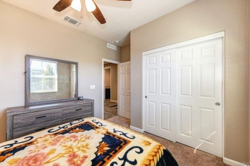 1840 Gold St, Liberty Farms CA  95620-4874 exterior
